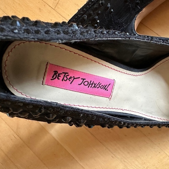 Betsey Johnson BBELA Rhinestone beaded platform peep toe stilettos, 7.5. - Picture 2 of 8